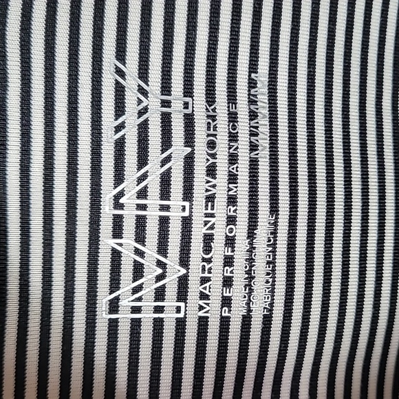 Marc New York Andrew Marc Quilted Vest White Women's SZ Medium - Picture 9 of 17